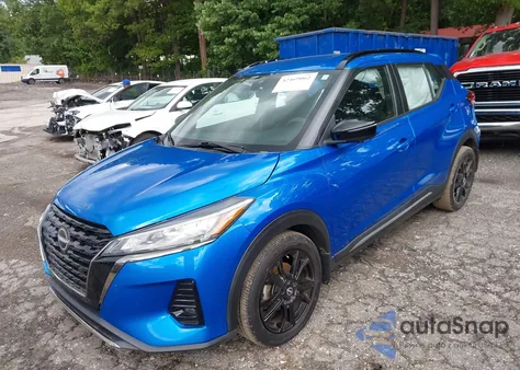 2023 Nissan Kicks Sr Xtronic Cvt z USA, uszkodzony, nr VIN 3N1CP5DV3PL481812